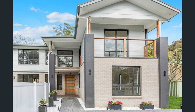 Entire House by Hawkesbury River