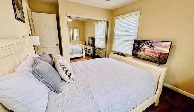 Entire House - Discounted for Over 7 days and Over 28 days