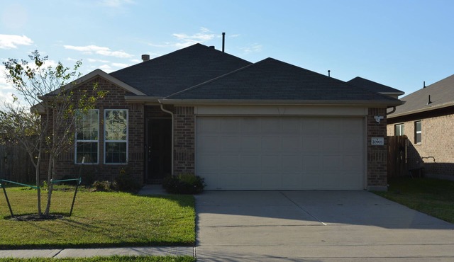 Entire house hosted by Triple H Tourism LLC - Also offer Car Rental THTCars.com
