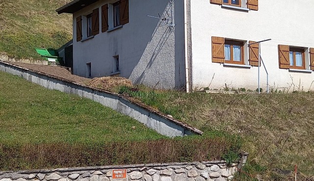 Entire house in quiet village