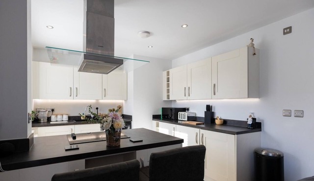 Entire House in Rowhedge - Ferryman