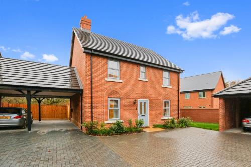Entire house in Stanway, Colchester