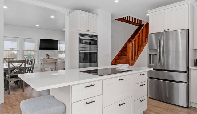 Entire house minutes from Newport, RI. Near beaches.