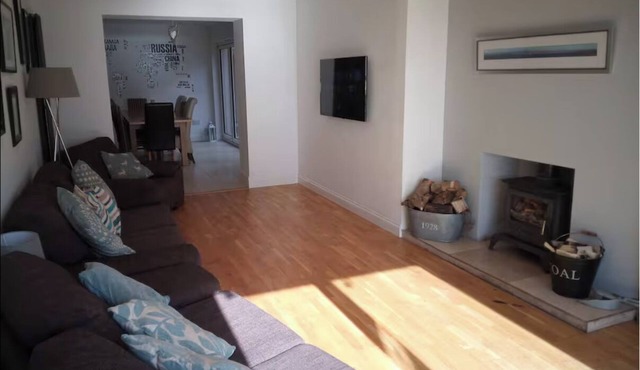 Entire House - Near Edinburgh and St Andrews Golf. Beach, Golf, Ammenities