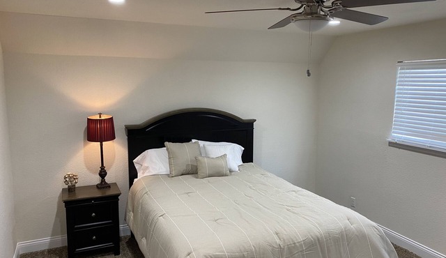 Entire House, Near Sea World, Six Flags, Lackland AFB,