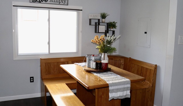 Entire House- Pet Friendly!