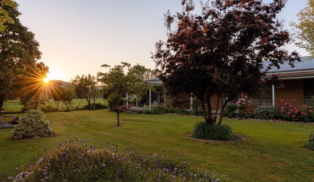 Entire House -The Kingsley, King Valley