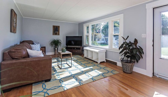 Entire ideally located home in Cape Elizabeth’s coveted seaside community