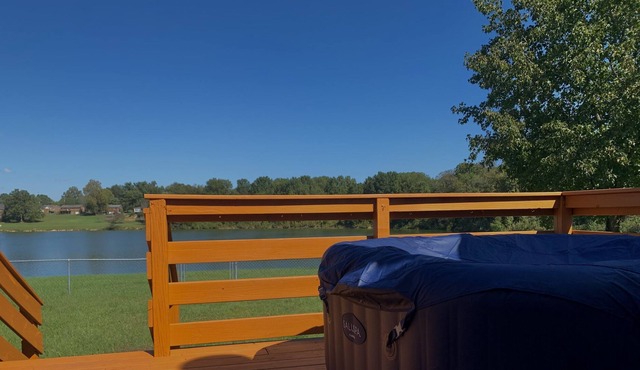 Entire Lake Home near Downtown Nashville