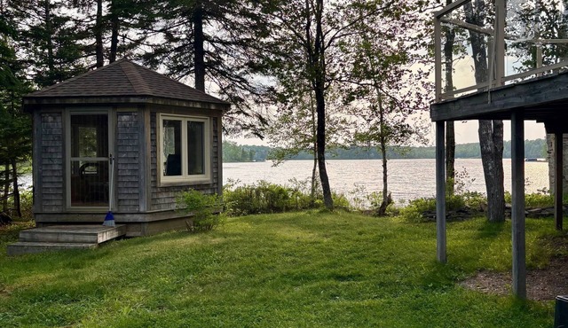 Entire lakefront cottage in Tatamagouche/Wentworth Area