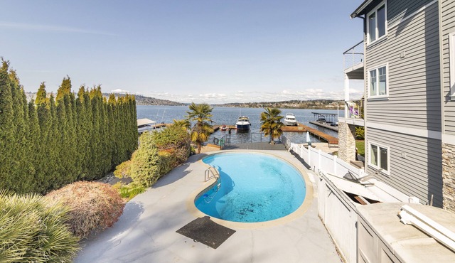 ENTIRE LAKEFRONT HOME