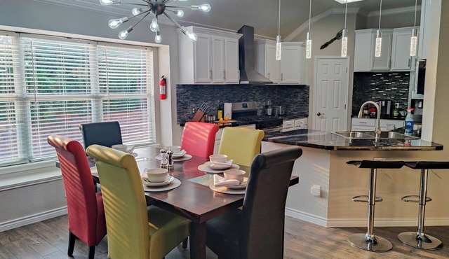 Entire Luxury 3 Bedroom Residential House