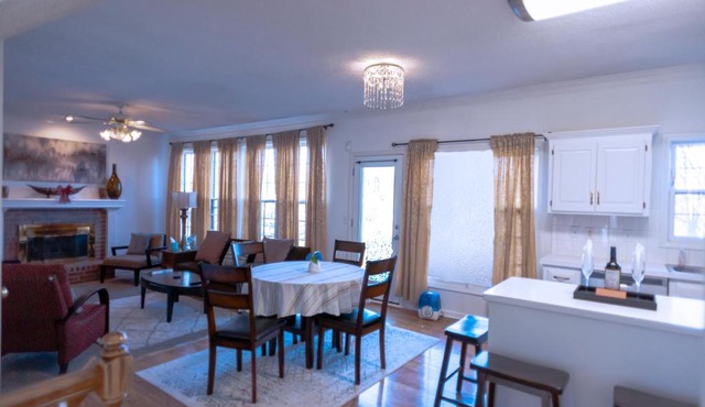 Entire Luxury Private Properties - With High 1Gig internet