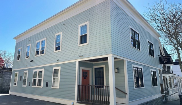 Entire Modern 7 Unit 7 Bath Boutique Inn on historic Pelham St. in downtown Newport