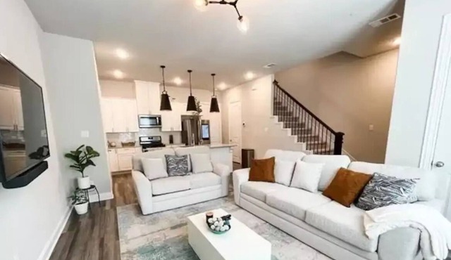 Entire Modern Home in Frisco. Exercise Room/Pool