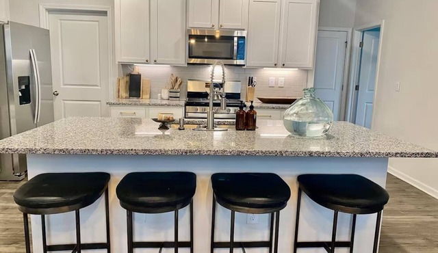 Entire new home in Aiken - 5 bedrooms