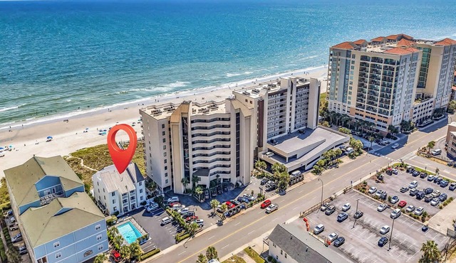 Entire Oceanfront Estate w/Private Balconies