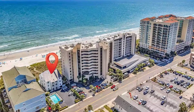 Entire Oceanfront Estate w/Private Balconies