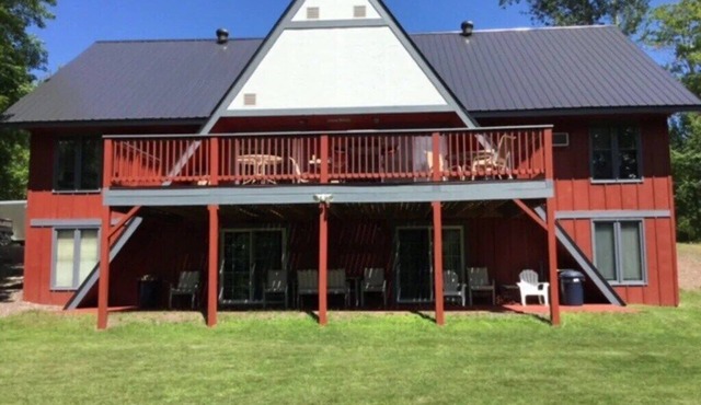 Entire Piper House Chalet