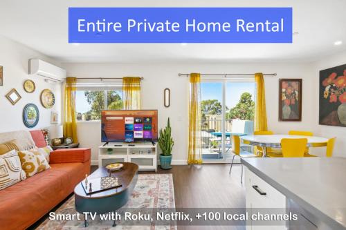 Entire Private Home with 3 Bedrooms 3 Bathrooms, Balcony Views, 10-mins to San Diego Gaslamp, Downtown, Available Now