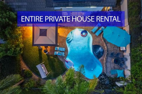 Entire Private Home with 3 Bedrooms, Hot Tub, King Bed, Garage, Grand View, Available Now