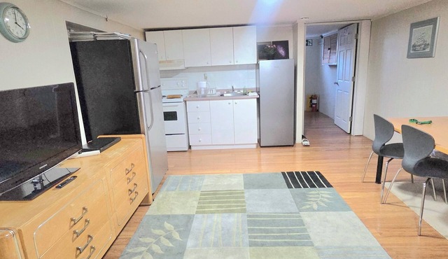 Entire ; Private Suite Bsmt & Parking