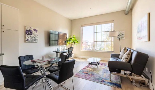 Entire QUIET Santana Row LUXE Queen Bed Loft! Yours to call home!