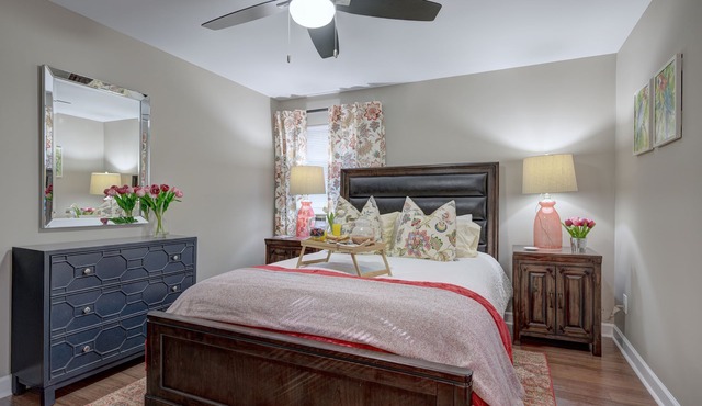 Entire renovated condo in gated community for you