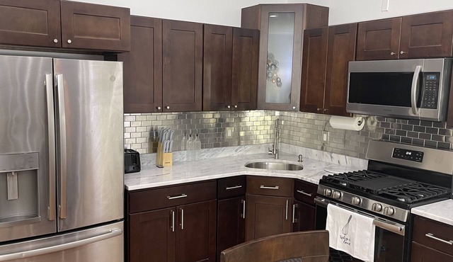 Entire residential home 4BR 15 mins to New York