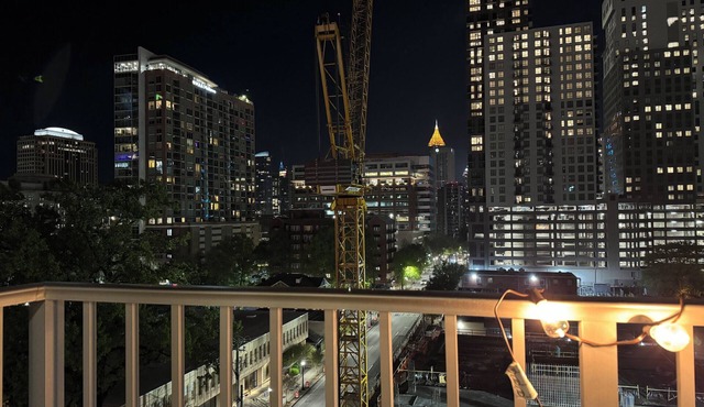 Entire Space! 1BR/1BA Condo King Bed & Free Parking! City Views! Safe Space