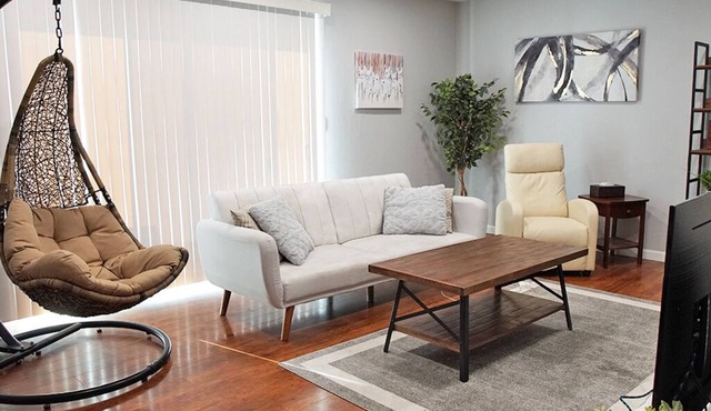 Entire Spacious home 3BD/2BA in the heart of the Bay Area