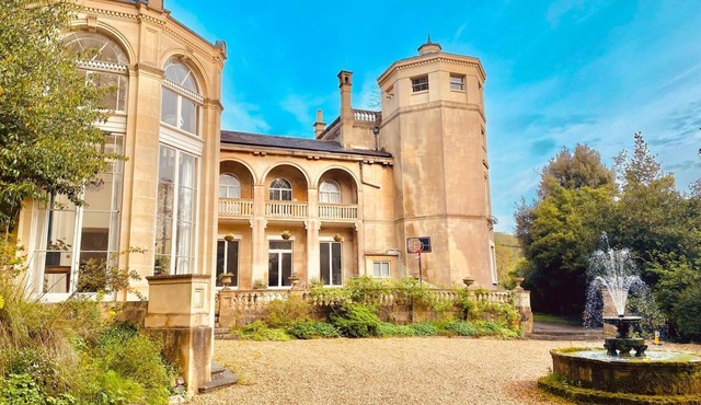 Entire villa in Bath and North East Somerset, United Kingdom