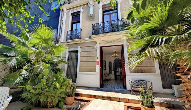 Entire Villa with Private Gardens In Central Location