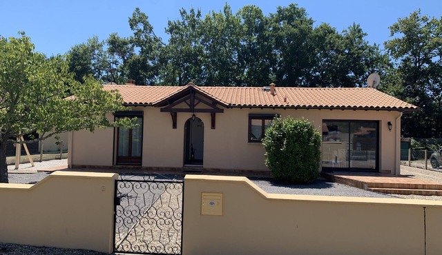 ENTIRELY RENOVATED 3 STAR CLASS VILLA IN THE HEART OF THE ARCACHON BASIN