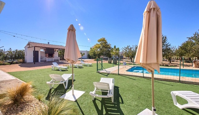 Entre Almendros Country House