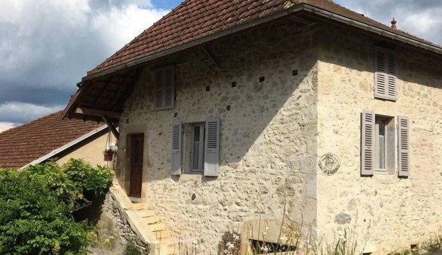 Entre lac et Collines