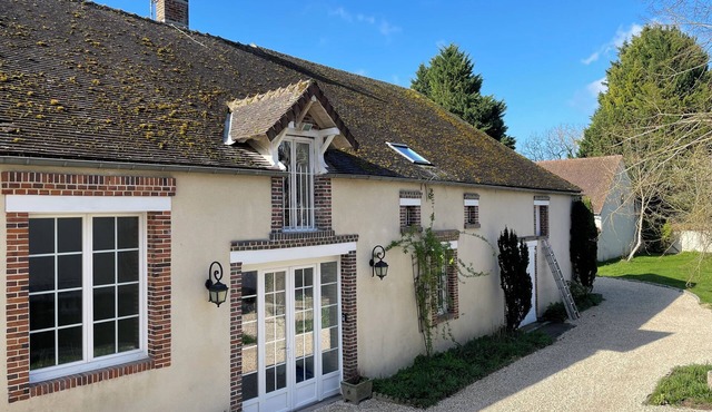 Entre Vignes & Saveurs: Charming outbuilding at the gateway to Chablis