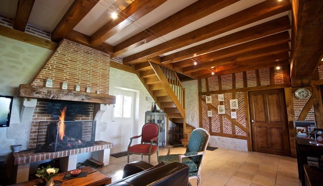 Entre Vignes et Chateaux