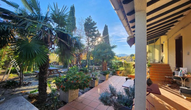 Entre Vignes et Chateaux