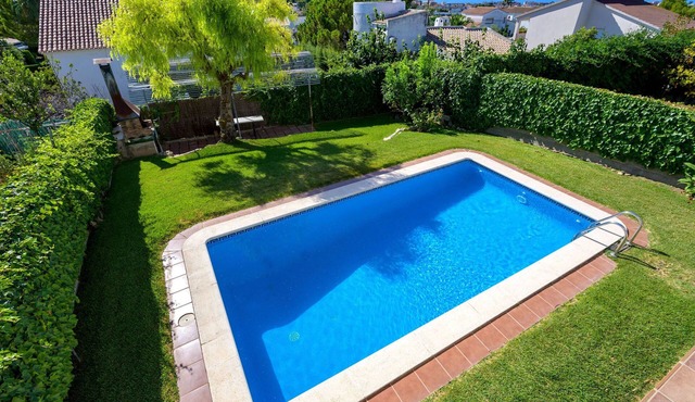 Envalira by Interhome