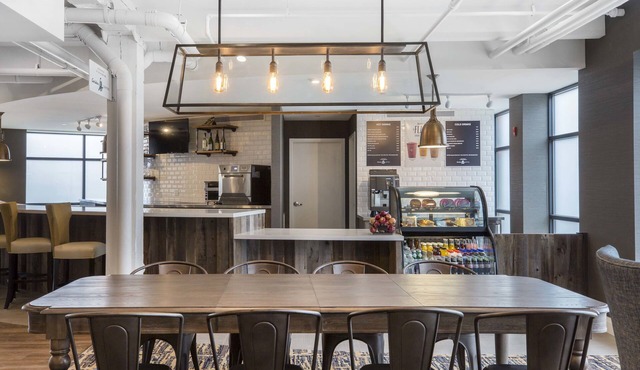 enVision Hotel Boston Everett