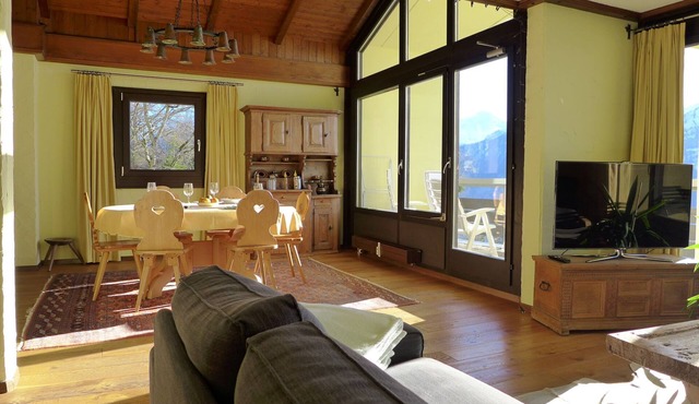 Enzian 720 by Interhome
