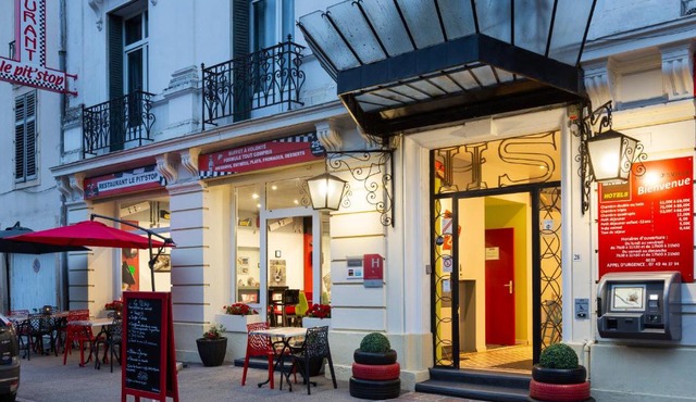 Enzo Hotels Contrexeville