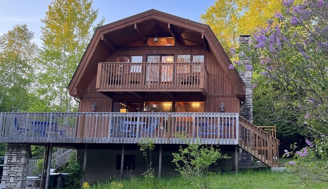 Ephraim Chalet - Cozy, Large Yard, Family Friendly