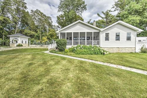 Ephraim Home w/Yard - Walk to Lake Michigan!