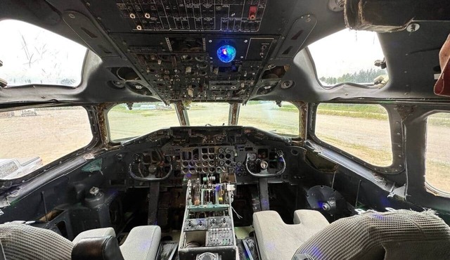 Epic DC-9 Airplane House: Sauna, Wing Deck & Cockpit