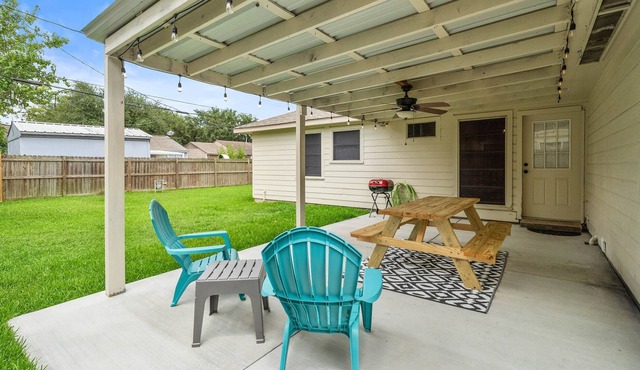 ⭐️ 🌟⭐️ 🌟 🌟🏠 Epic Game Room WIFI ❤️ Covered Back Patio 🏠 Smart TV's every room Fu