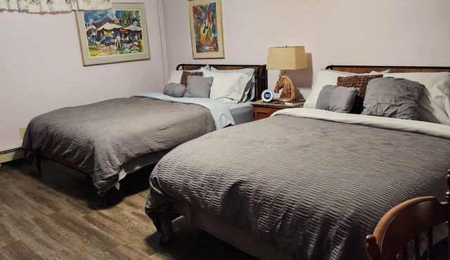 EQUESTRIAN ROOM Individual Rental