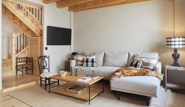 Era Artiga by FeelFree Rentals