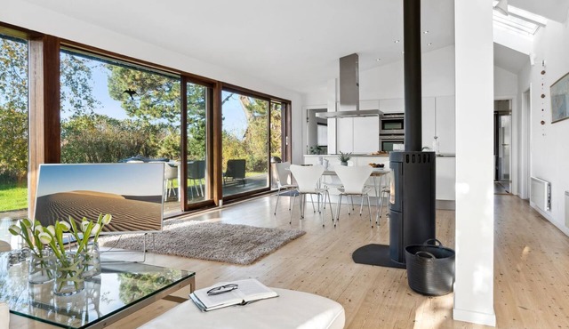 "Erikka" - 300m to the fjord by Interhome